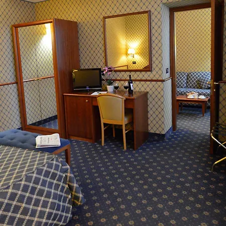 Hotel The Guardian 4*