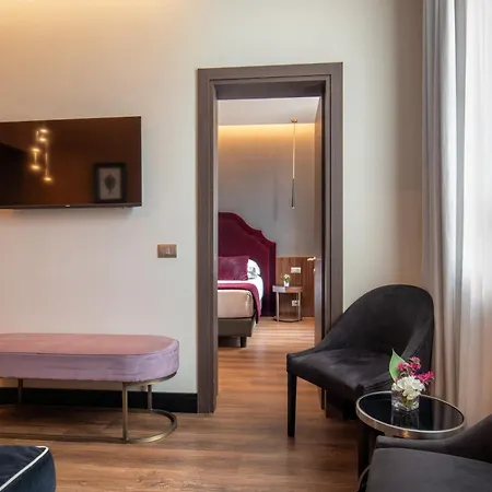 Hotel The Guardian 4*