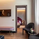 Szálloda The Guardian 4*
