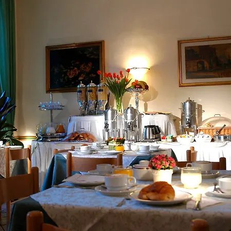The Guardian Hotel 4*