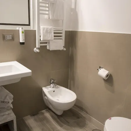 Hotel The Guardian 4*