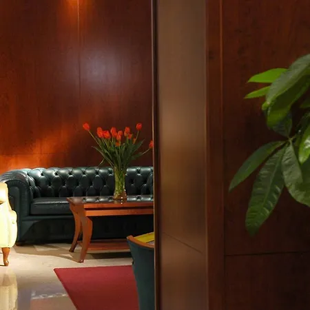 Hotel The Guardian 4*