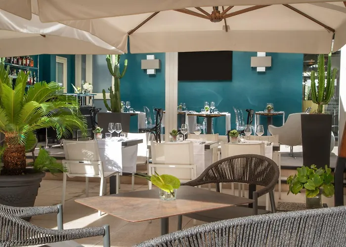 Hotel The Guardian 4*