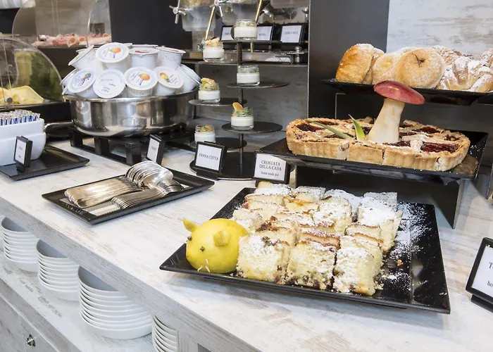 Hotel The Guardian 4*