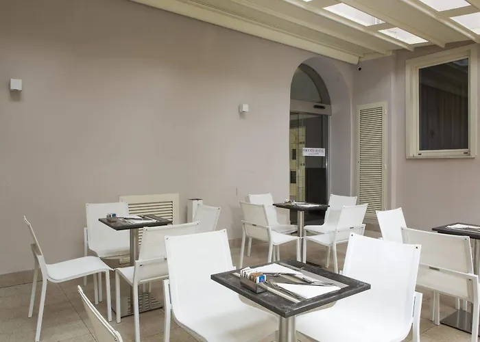 Hotel The Guardian 4*